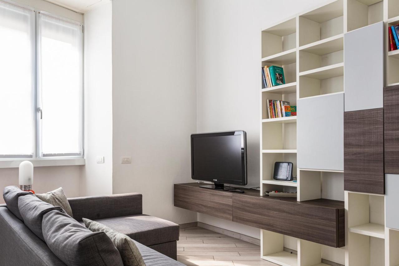 Spacious Retreat Steps From Lambrate Metro- Via Pacini Mailand Exterior foto