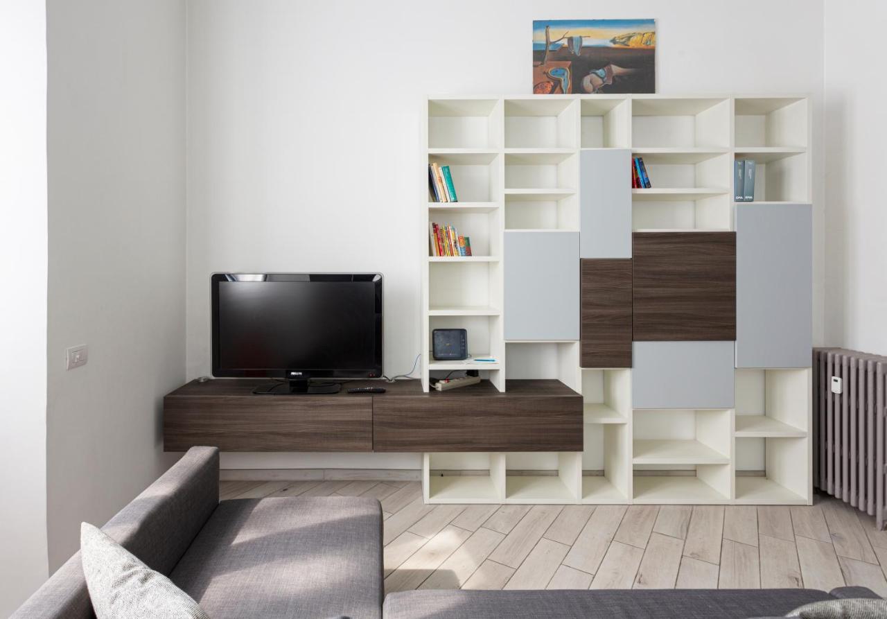 Spacious Retreat Steps From Lambrate Metro- Via Pacini Mailand Exterior foto